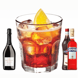 Cocktail Negroni Sbagliato con prosecco, vermut rosso e bitter campari